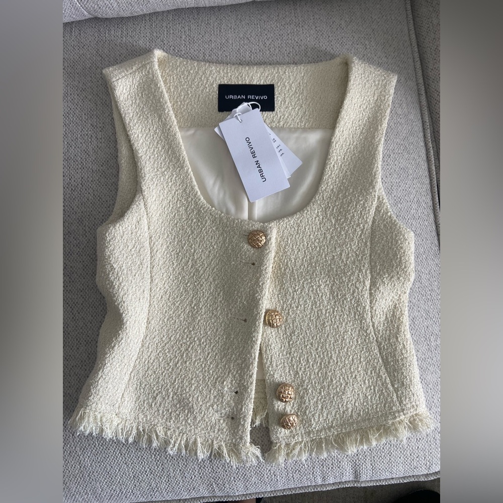 Urban Revivo Cream Textured Vest